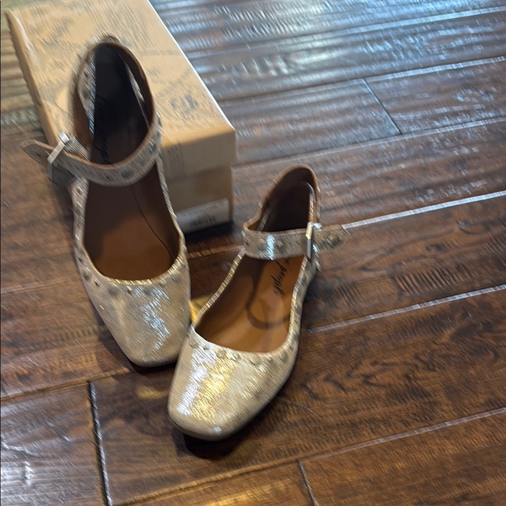 Free people mystic Mary Jane flat